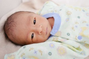 新生儿肚脐有点化脓怎么办新生儿脐带怎么护理